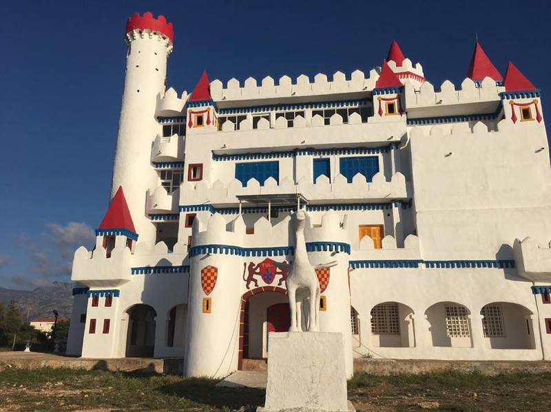 Μεσσηνία : To ξεχασμένο Κάστρο των Παραμυθιών που θυμίζει Disneyland