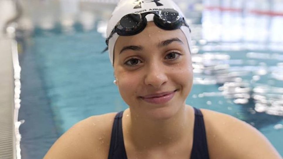 Η προσφυγοπούλα που κολύμπησε στο Αιγαίο για τη ζωή της βρέθηκε να αγωνίζεται στους Ολυμπιακούς